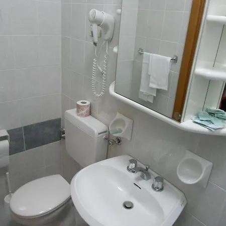 Hotel Santa Chiara 3*